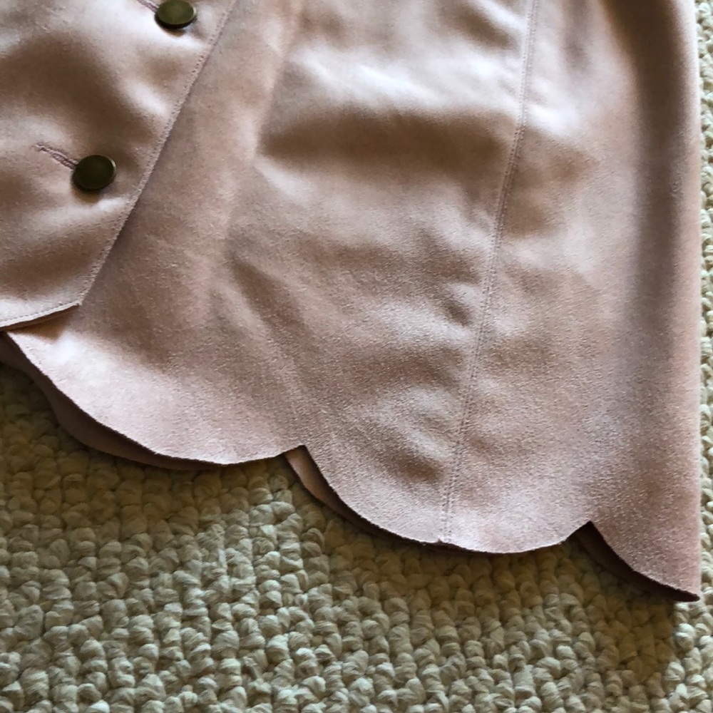 VERSONA BABY PINK SCALLOP SKIRT - Picture 3 of 5
